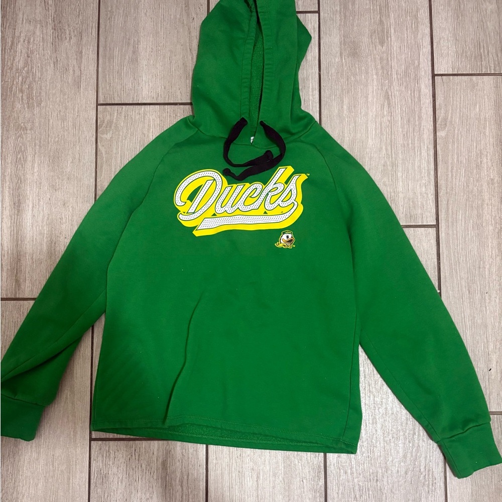 Women’s Green Cropped Graphic Oregon Ducks Sweatshirt
